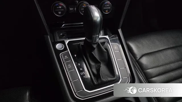 Volkswagen Passat GT (B8) id 3703895 из Кореи 19