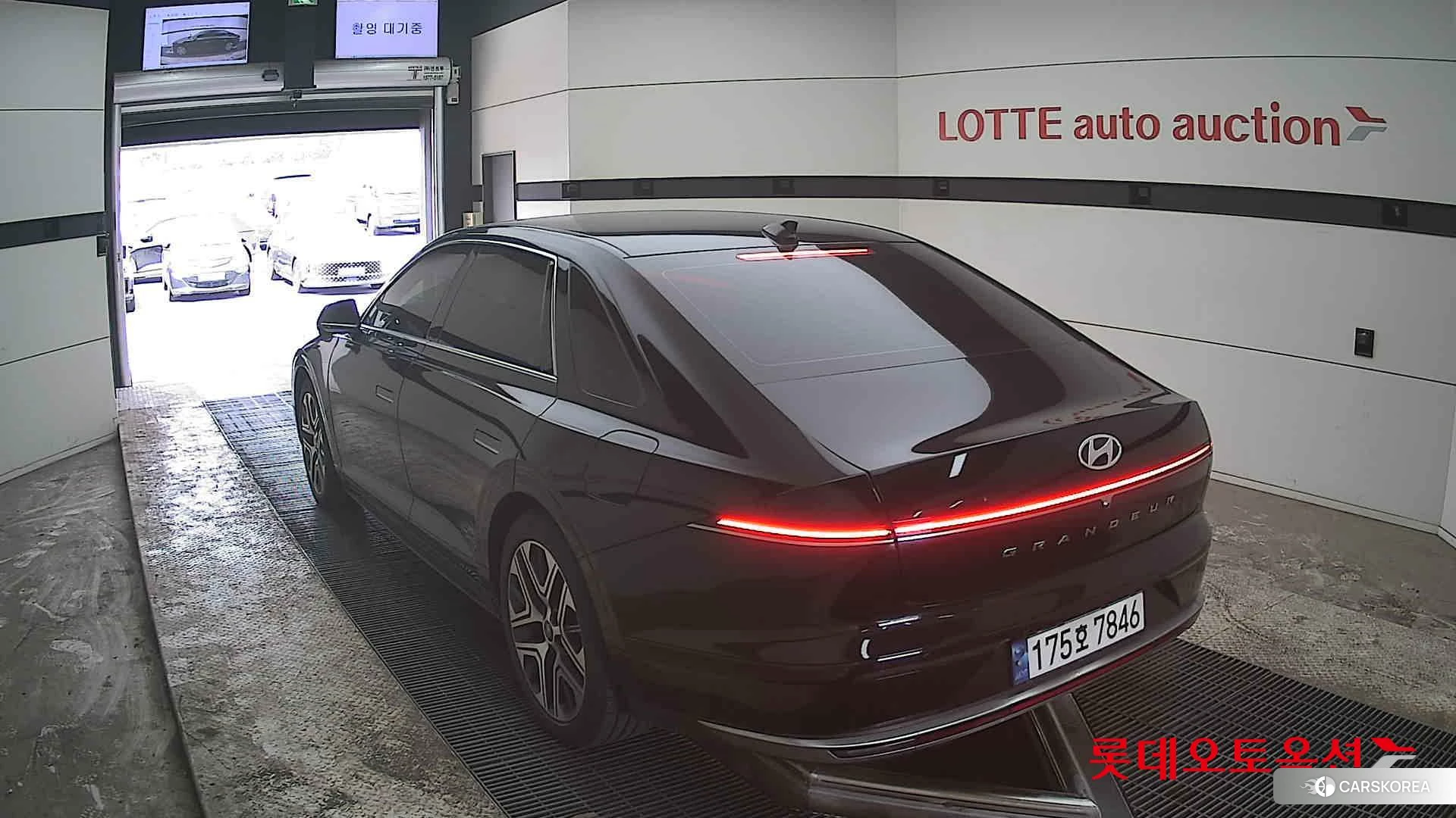 Hyundai Grandeur id 3888359 из Кореи 37