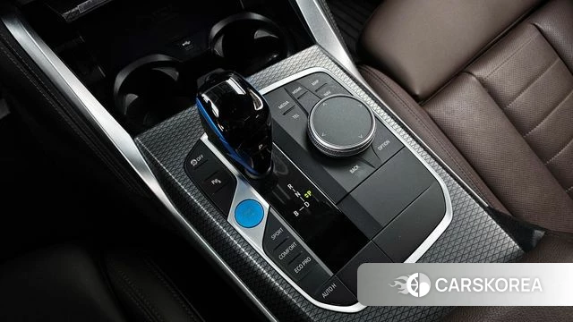 BMW i4 id 3776698 из Кореи 19