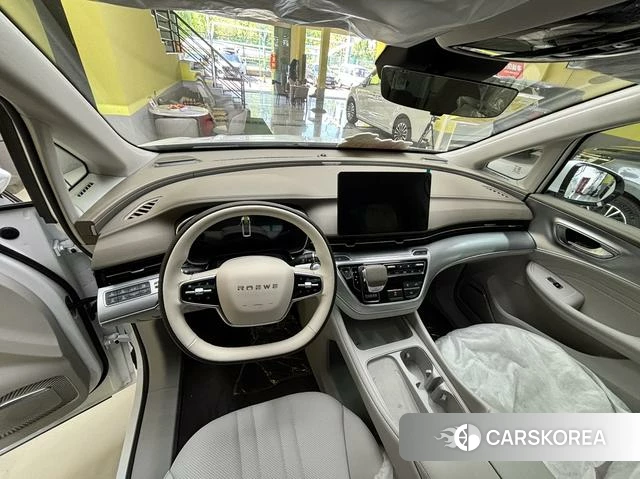 Roewe iMAX8 DMH id 4239322 из Китая 24