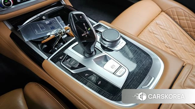 BMW 7 Series (G11) id 4445575 из Кореи 19