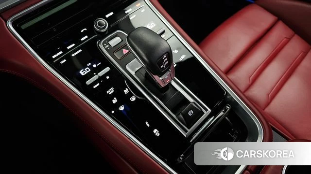 Porsche Panamera (971) id 4225114 из Кореи 35