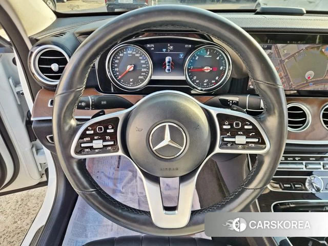 Mercedes-Benz E-Class W213 id 4536360 из Кореи 19