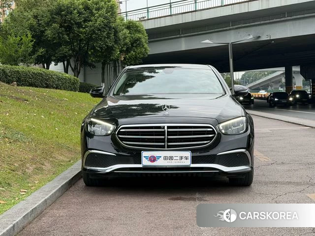 Mercedes-Benz E-class PHEV id 4392402 из Китая 12