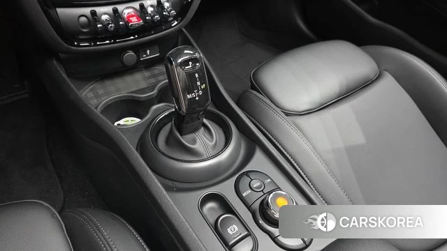 Mini Cooper D Clubman id 4625990 из Кореи 31