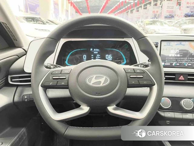 Hyundai Elantra id 3926976 из Китая 15