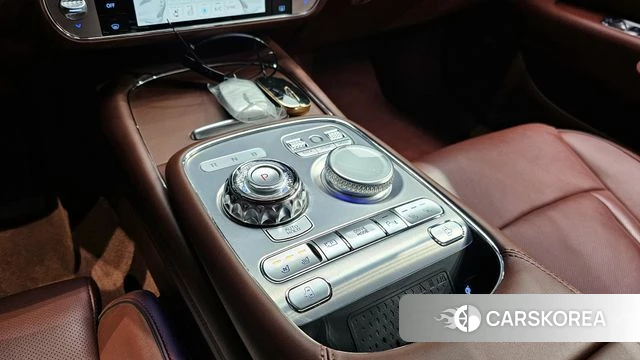 Genesis G90 (RS4) id 4267444 из Кореи 35