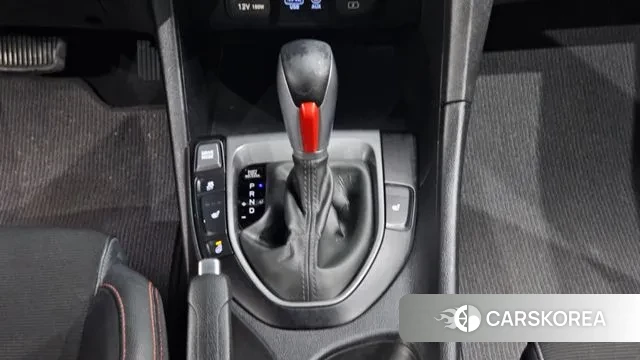 Hyundai Veloster (JS) id 3627070 из Кореи 19