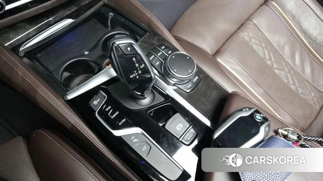 BMW 5 Series (G30) id 4658289 из Кореи 32