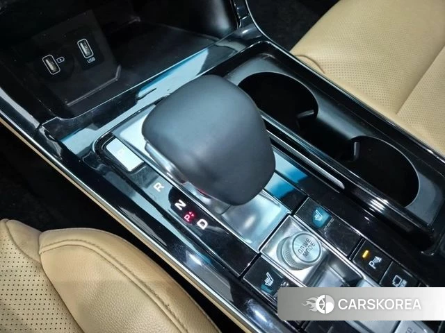 Kia K7 Premier Hybrid id 4930309 из Кореи 19