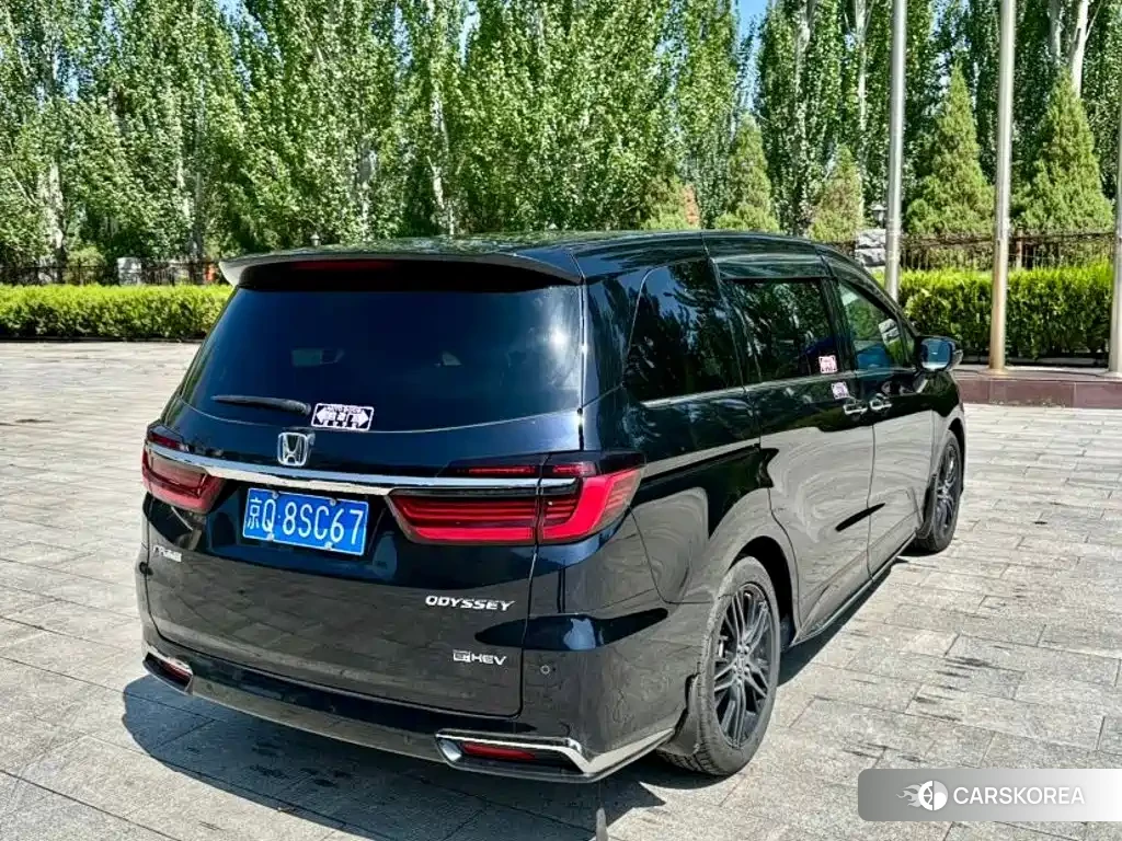 Honda Odyssey id 4653866 из Китая 9