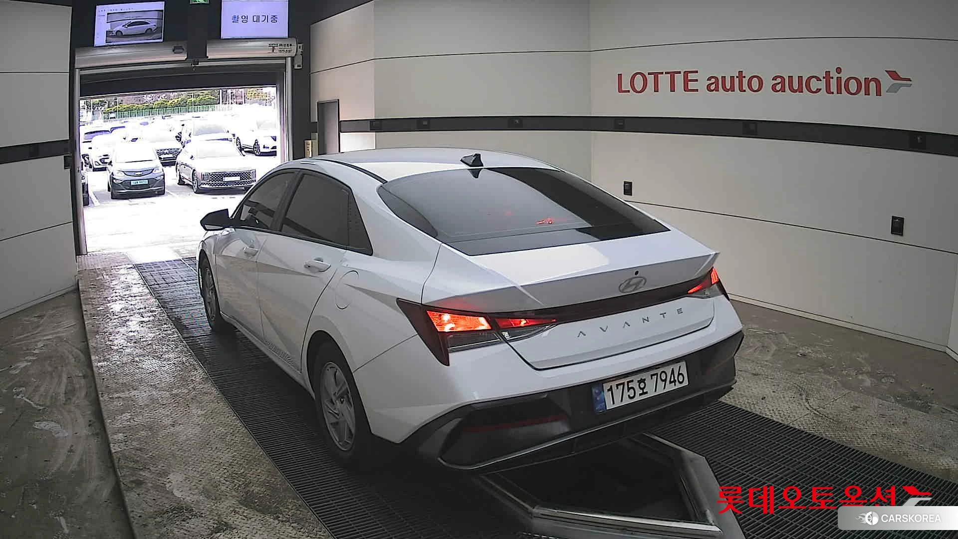 Hyundai Avante id 3875823 из Кореи 36