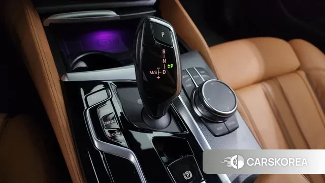 BMW 5 Series (G30) id 3154088 из Кореи 19