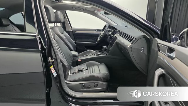 Volkswagen Passat GT (B8) id 3852366 из Кореи 19