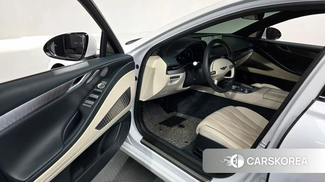 Genesis Electrified G80 (RG3) id 4500971 из Кореи 31