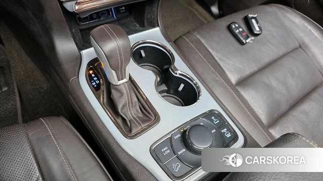 Jeep Grand Cherokee id 4225257 из Кореи 34