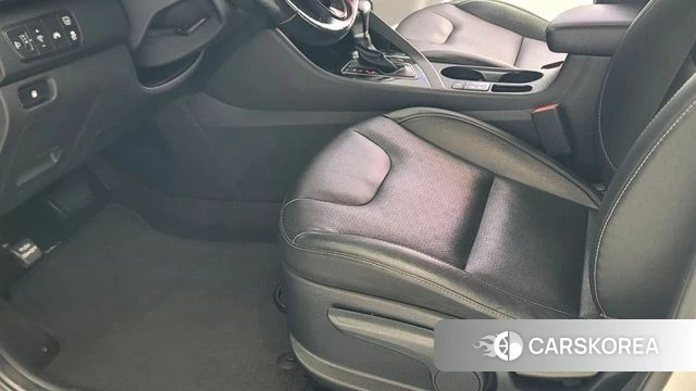 Kia Niro id 4794973 из Кореи 17