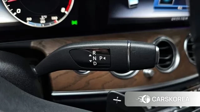 Mercedes-Benz E-Class W213 id 3587699 из Кореи 19