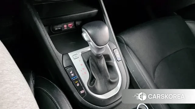 Kia Come New K3 id 3671765 из Кореи 19