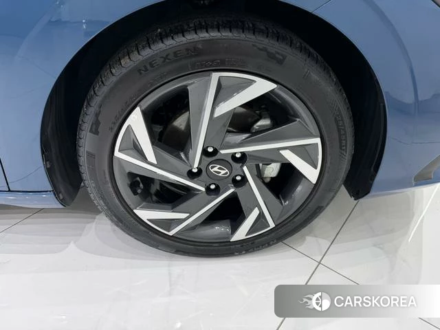 Hyundai Elantra id 4335170 из Китая 21