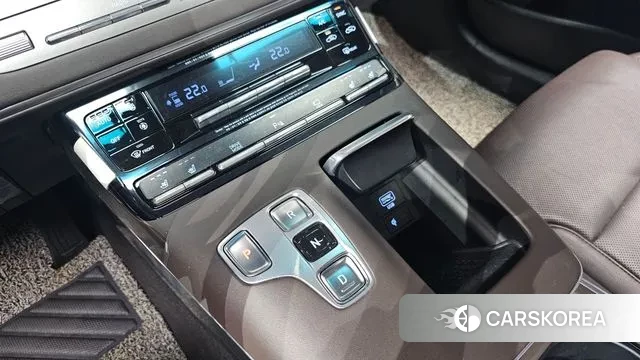 Hyundai The New Grandeur IG id 3043902 из Кореи 19