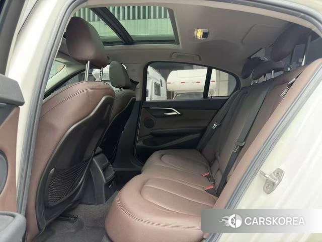 BMW 1 series id 4215587 из Китая 9