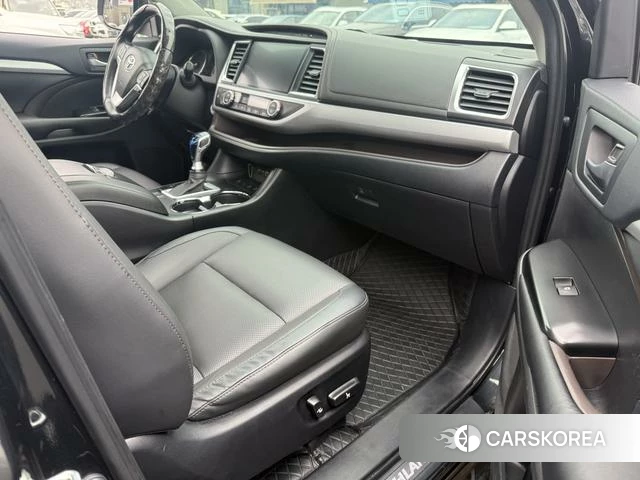 Toyota Highlander id 4298388 из Китая 17