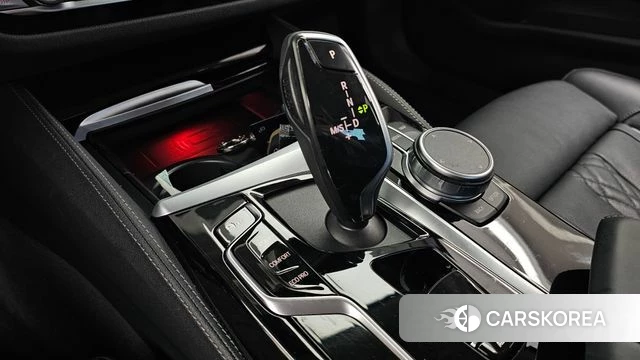 BMW 5 Series (G30) id 4899240 из Кореи 34