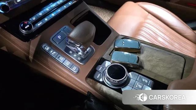 Genesis G90 id 3765850 из Кореи 19