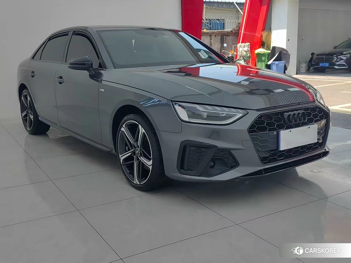 Audi A4L id 4455745 из Китая 17