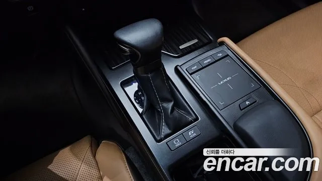 Lexus ES300h 7th generation id 2906919 из Кореи 19