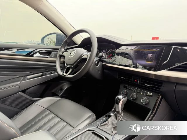 Volkswagen Passat id 4277062 из Китая 11