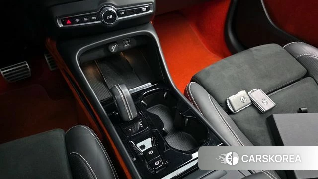 Volvo XC40 id 3905121 из Кореи 19