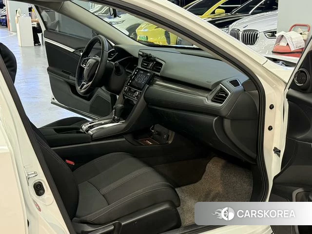 Honda Civic id 4240570 из Китая 23