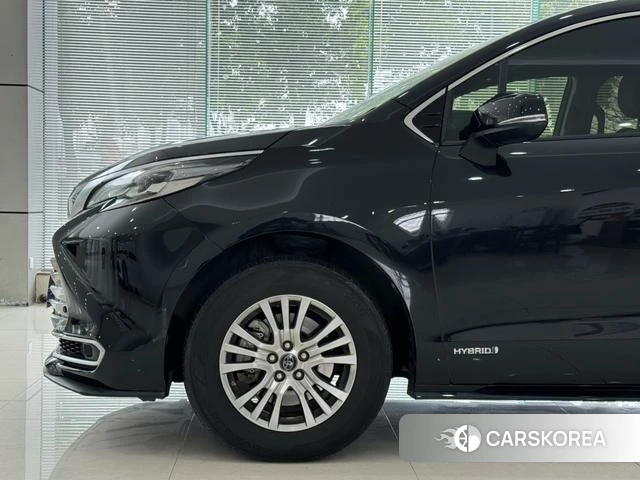 Toyota Saina id 4314770 из Китая 26