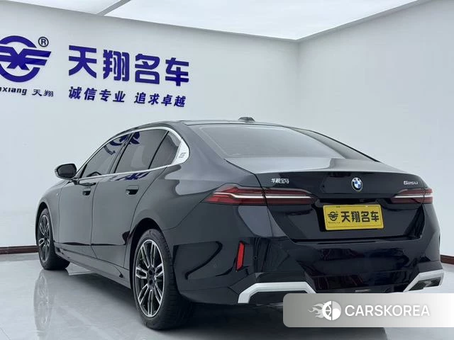 BMW 5 series id 4348927 из Китая 21
