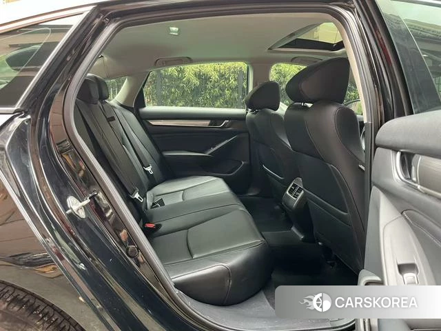 Honda Accord id 4273640 из Китая 10
