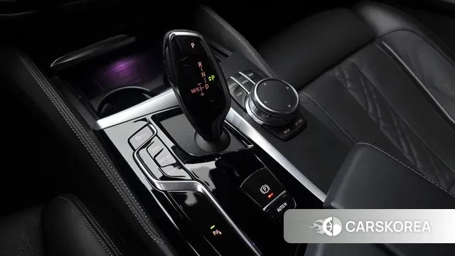 BMW 5 Series (G30) id 3620644 из Кореи 19