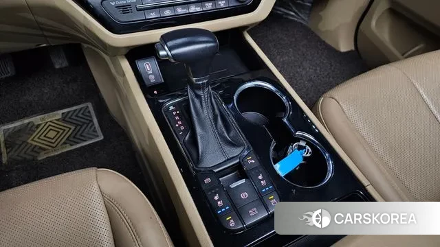 Kia The New Carnival id 3602182 из Кореи 19