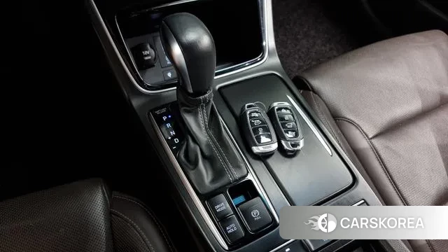 Hyundai Grandeur IG id 3039356 из Кореи 19