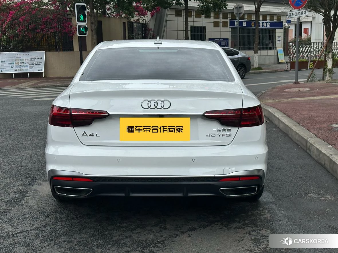 Audi A4L id 4454018 из Китая 13