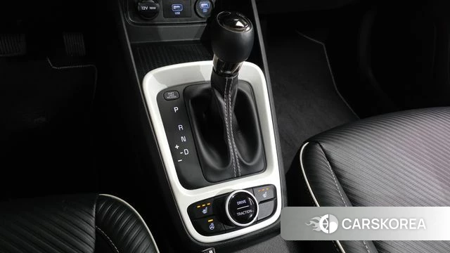 Hyundai Venue id 4923491 из Кореи 19