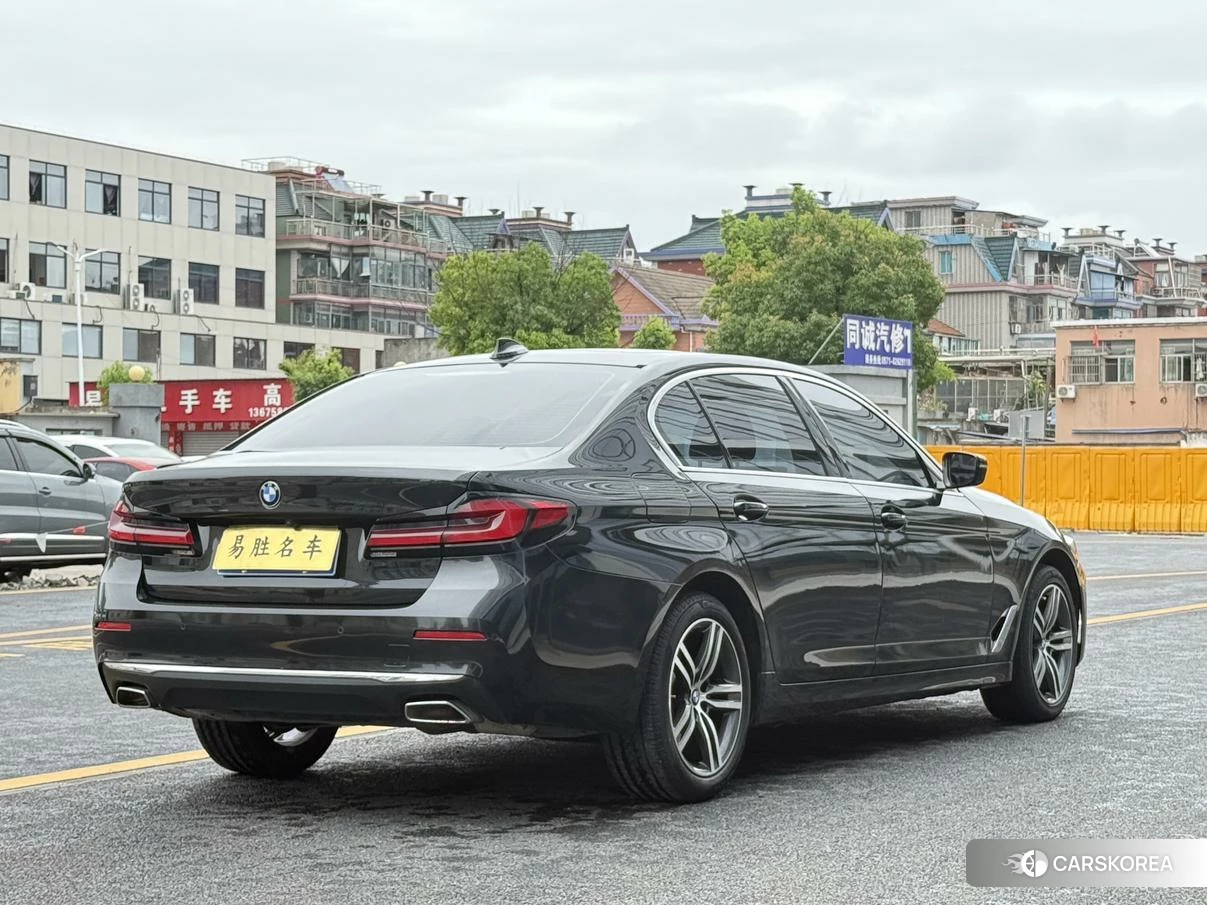 BMW 5 series id 4493075 из Китая 9