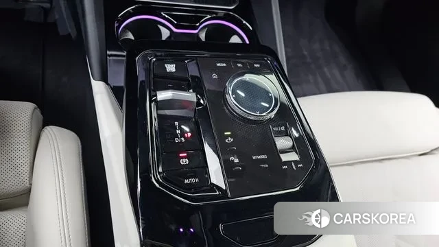 BMW 5 Series (G60) id 3575916 из Кореи 19