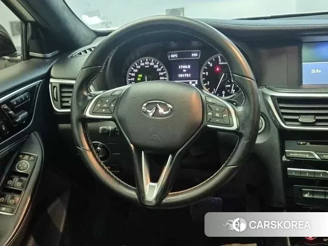 Infiniti QX30 id 3536104 из Кореи 19