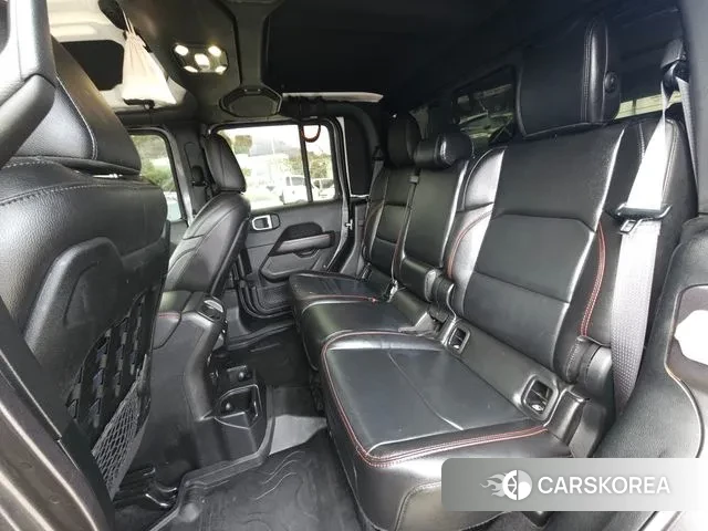 Jeep Gladiator (JT) id 3640531 из Кореи 18