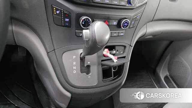 Hyundai The New Grand Starex id 3248399 из Кореи 19