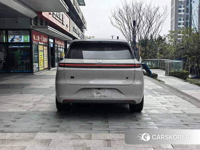 Ideal car Ideal L6 id 3927076 из Китая 25