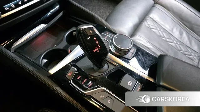 BMW 5 Series (G30) id 3344778 из Кореи 19