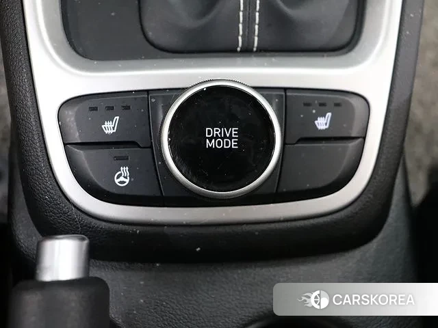 Hyundai Venue id 3205959 из Кореи 19